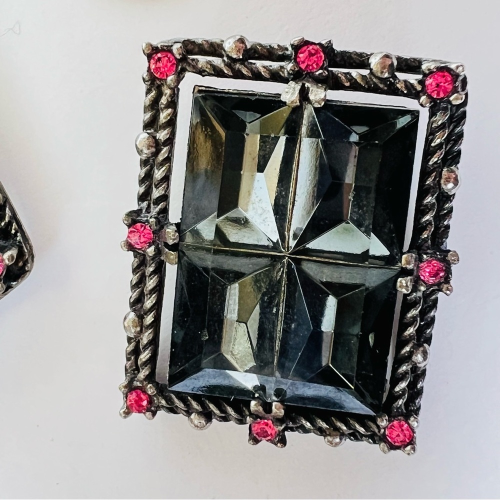 VINTAGE SARAH COVENTRY MIDNIGHT MAGIC BAROQUE GOTH PENDANT/BROOCH CLIP EARRINGS - Picture 4 of 14